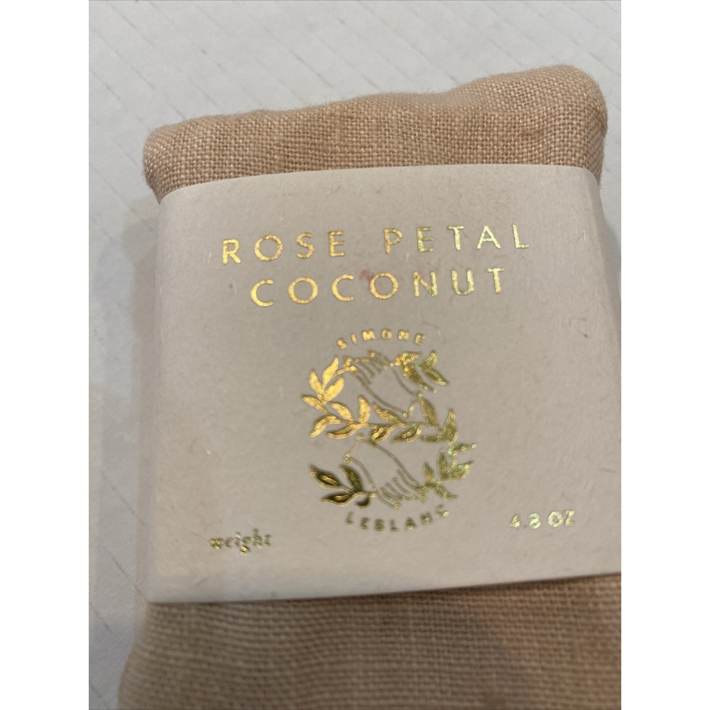 Simone Leblanc Bar Soap Handmade Organic Rose Petals & Coconut 4.8 Ou Cloth Wrap